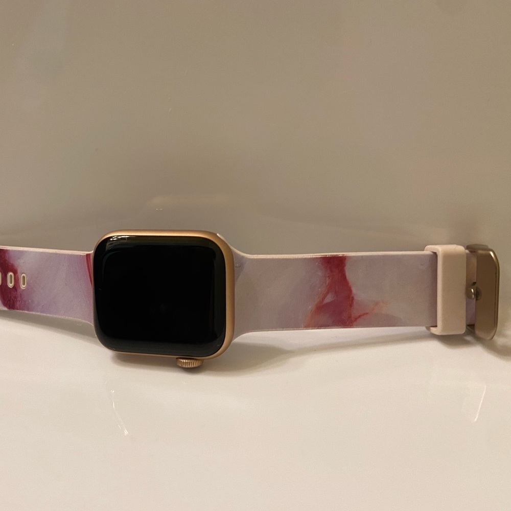 Womens 40-42mm iWatch band.
